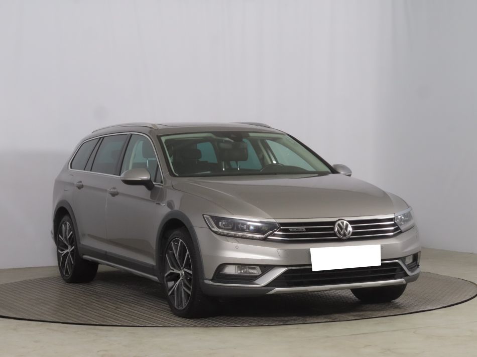 Volkswagen Passat - 2016