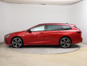 Opel Insignia - 2022