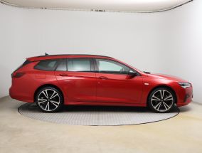 Opel Insignia - 2022