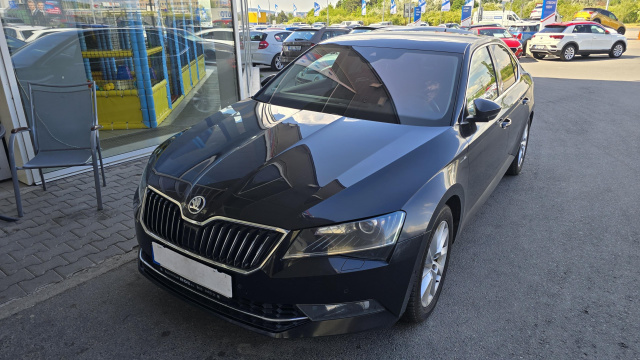 Škoda Superb 2016