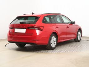 Škoda Octavia - 2024