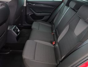 Škoda Octavia - 2023