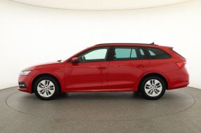 Škoda Octavia - 2023