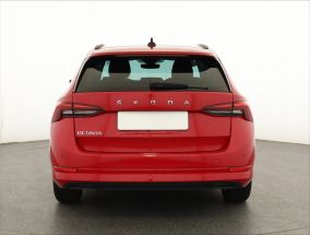 Škoda Octavia - 2023