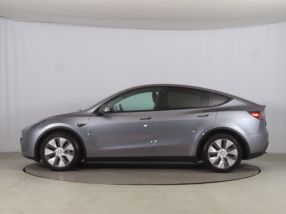 Tesla Model Y - 2024