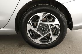 Hyundai i30 - 2025
