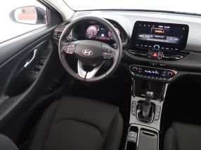 Hyundai i30 - 2025