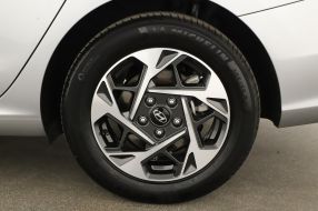 Hyundai i30 - 2025