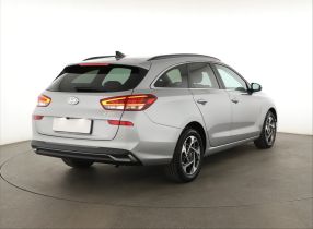 Hyundai i30 - 2025