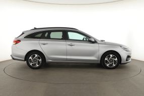Hyundai i30 - 2025