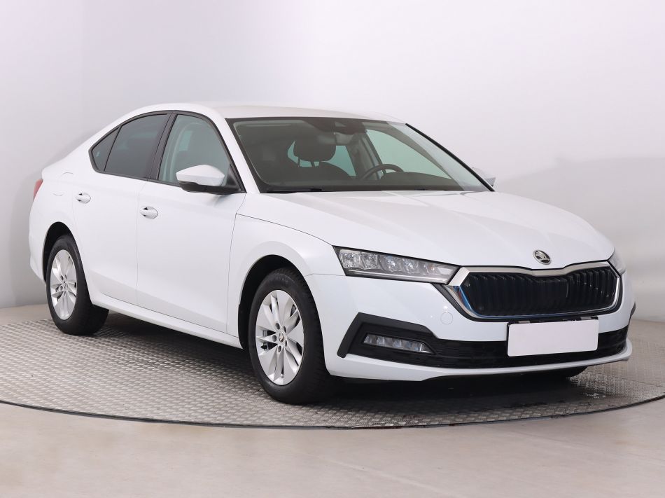 Skoda Octavia - 2023