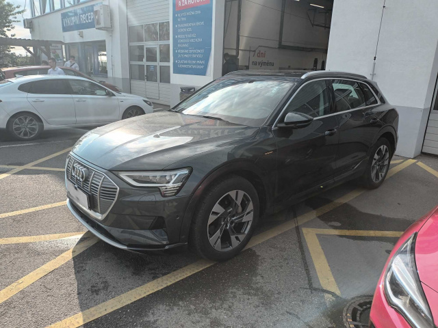 Audi e-tron 2020