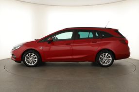 Opel Astra - 2020