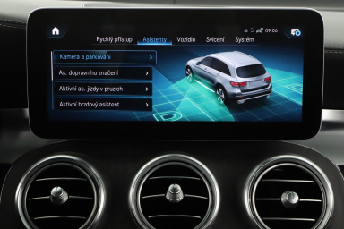Mercedes-Benz GLC - 2020