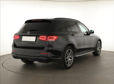 Mercedes-Benz GLC - 2020