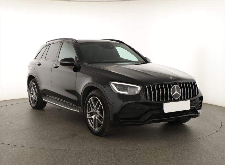 Mercedes-Benz GLC - 2020