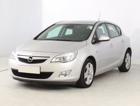 Opel Astra - 2010
