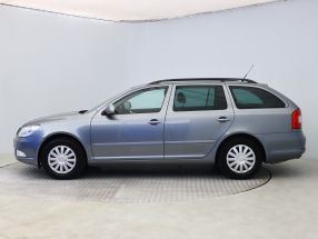 Skoda Octavia - 2012