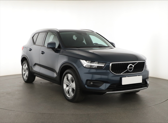 Volvo XC40 2021