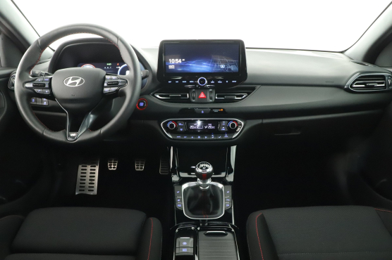 Hyundai i30 1.5 T-GDI MHEV 48V