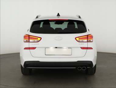 Hyundai i30 - 2025