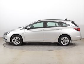 Opel Astra - 2019