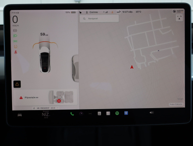 Tesla Model Y - 2021