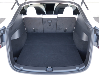 Tesla Model Y - 2021