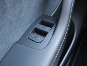 Tesla Model Y - 2021