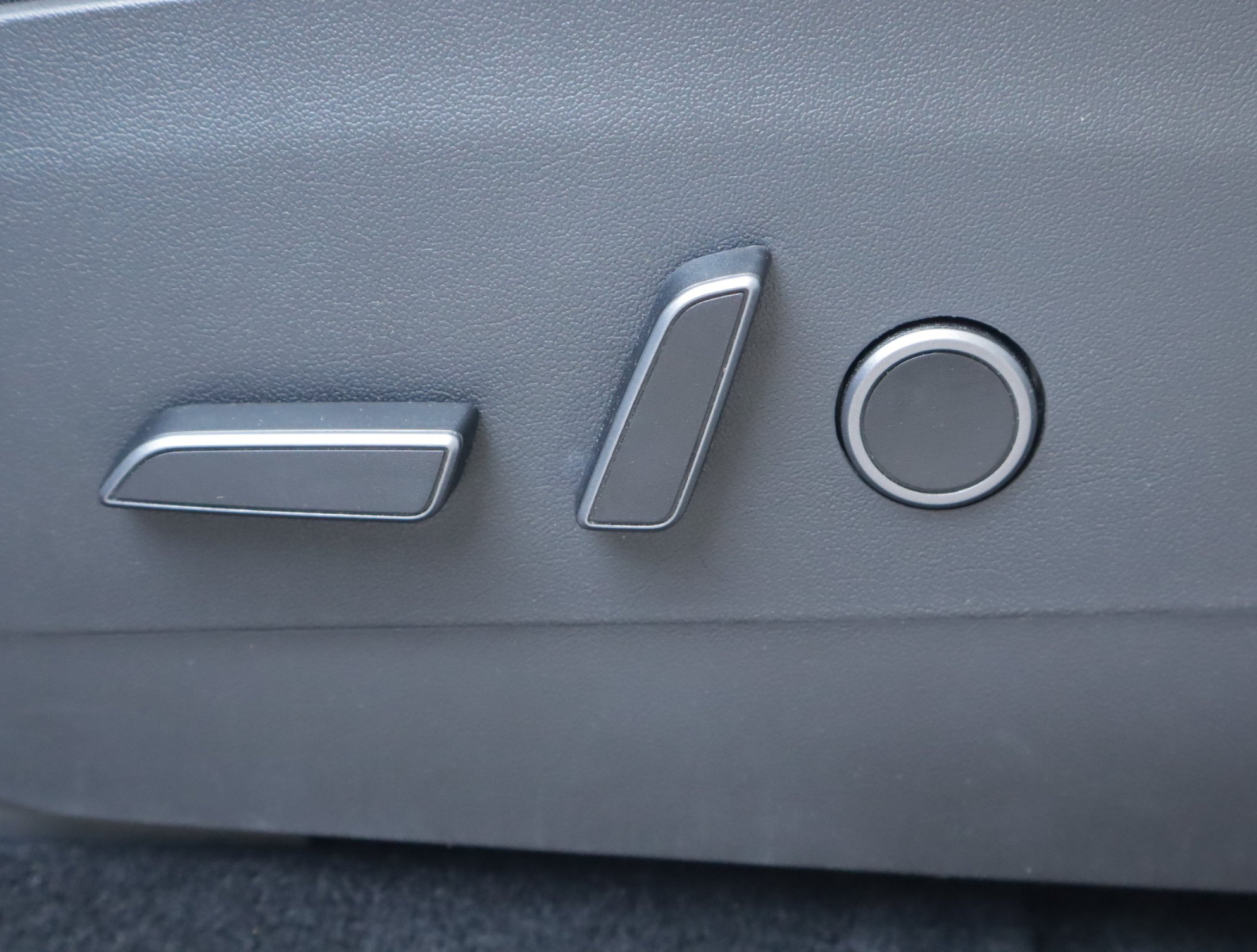 Tesla Model Y - 2021