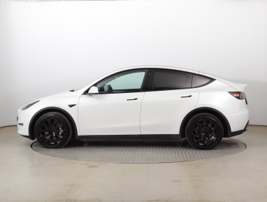 Tesla Model Y - 2021