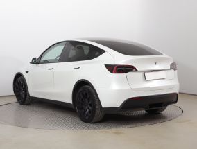 Tesla Model Y - 2021