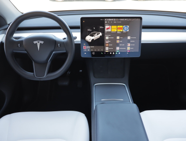 Tesla Model Y - 2021