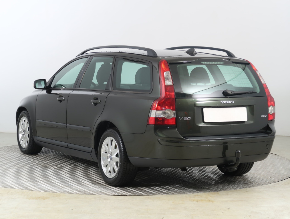Volvo V50