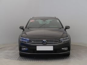 Volkswagen Passat - 2023
