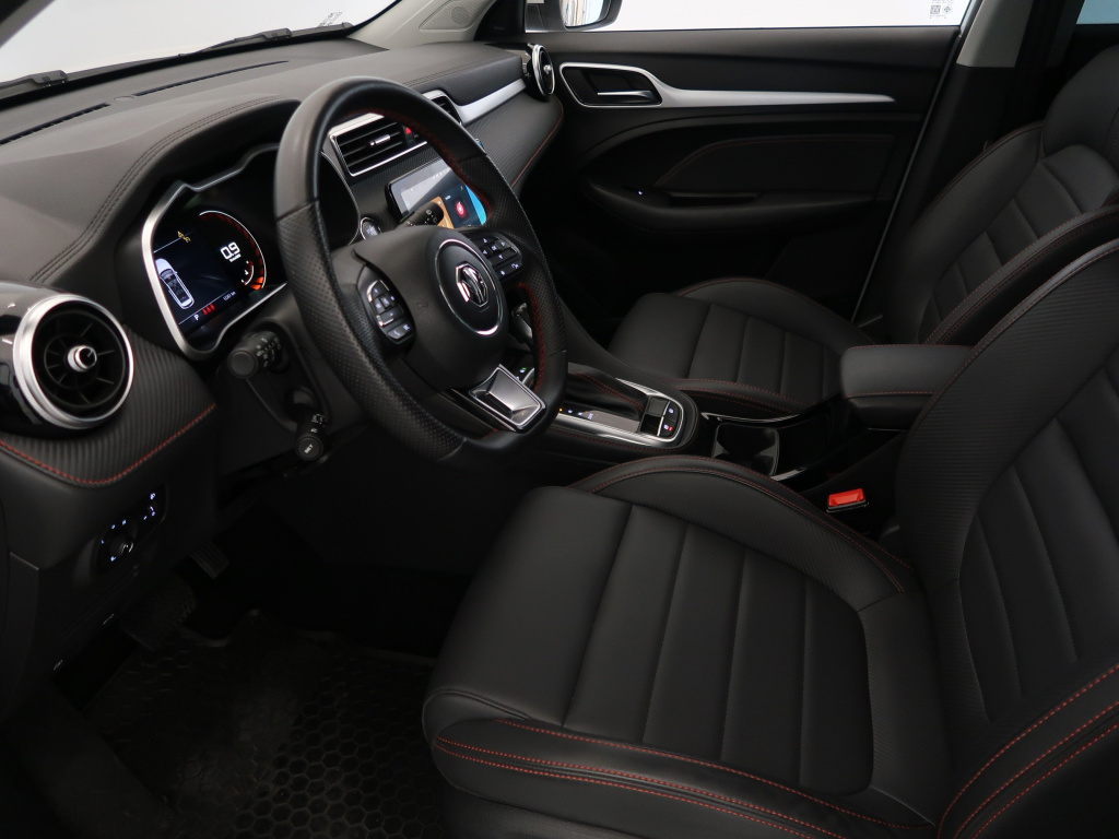MG ZS SUV