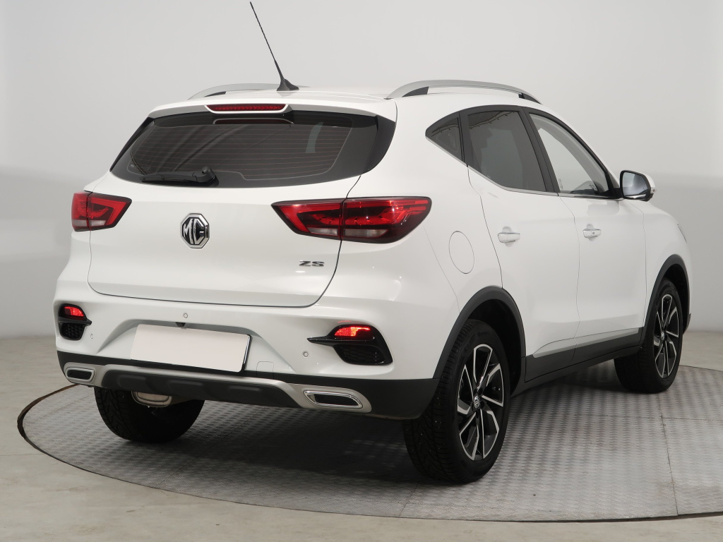 MG ZS SUV