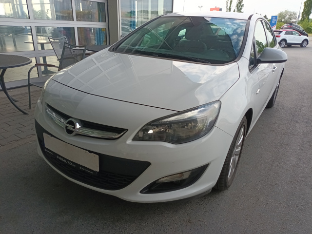 Opel Astra 2014