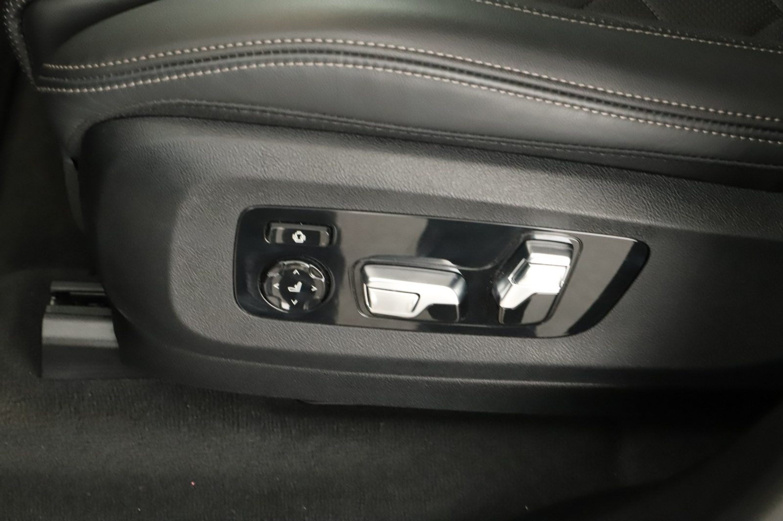 BMW X5 - 2025