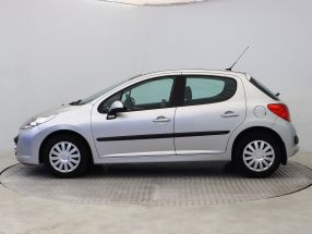 Peugeot 207 - 2009