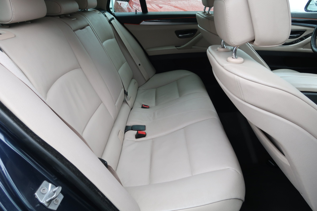 BMW 5