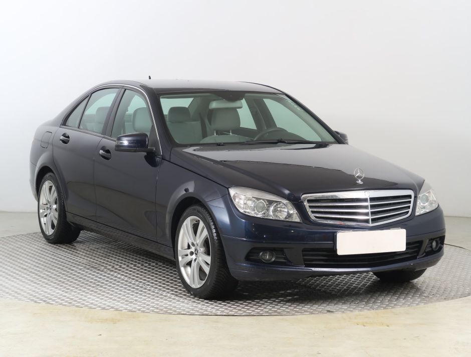 Mercedes-Benz C - 2009
