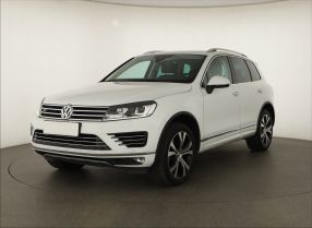Volkswagen Touareg - 2016