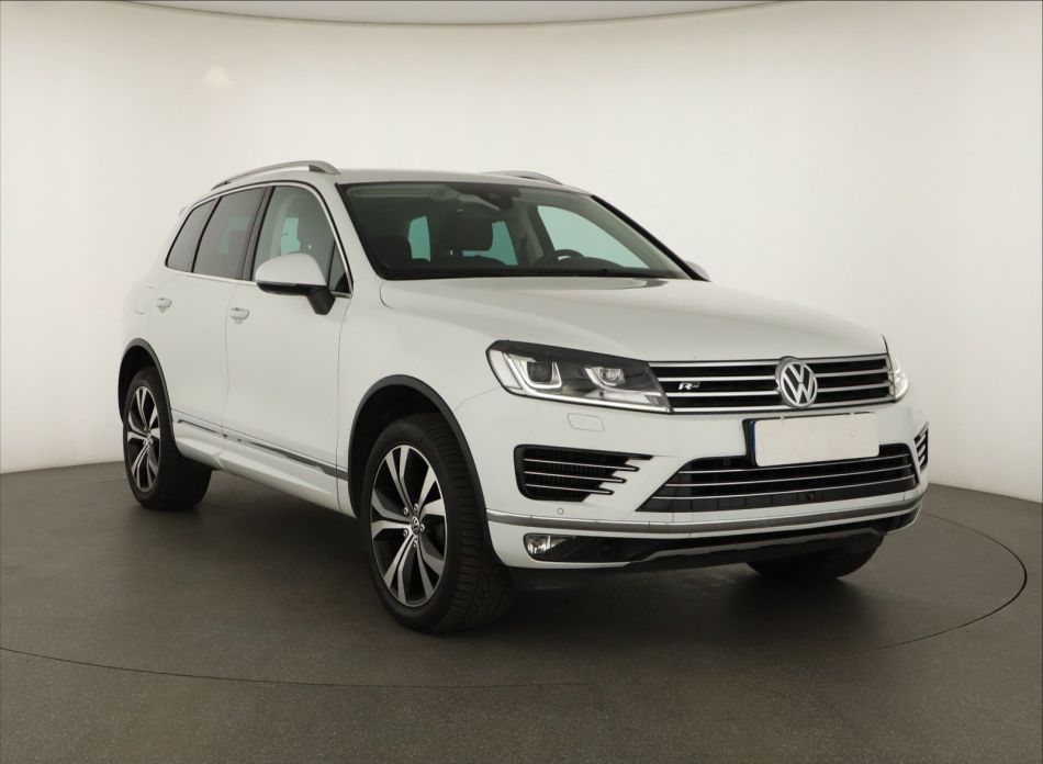 Volkswagen Touareg - 2016