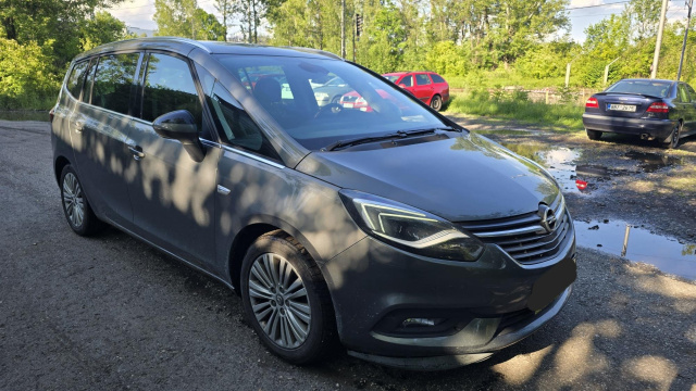 Opel Zafira 2017