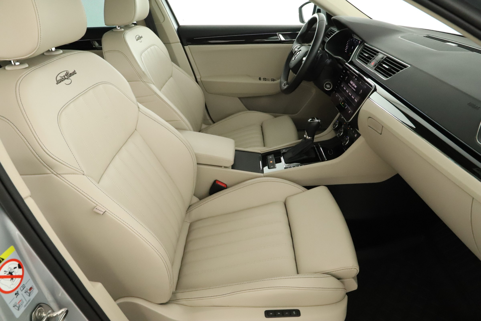 Škoda Superb - 2022