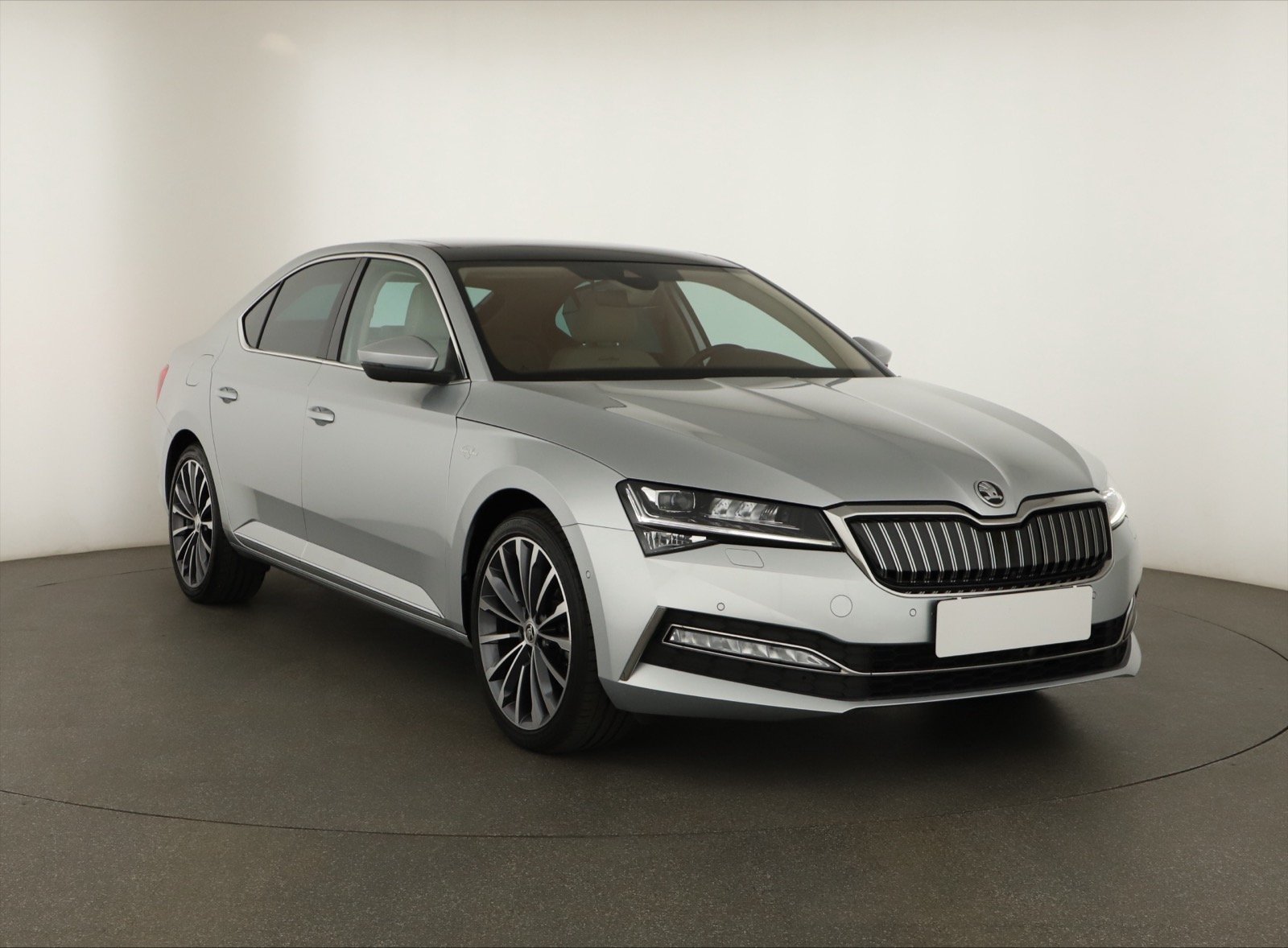 Škoda Superb - 2022