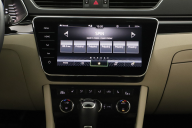 Škoda Superb - 2022