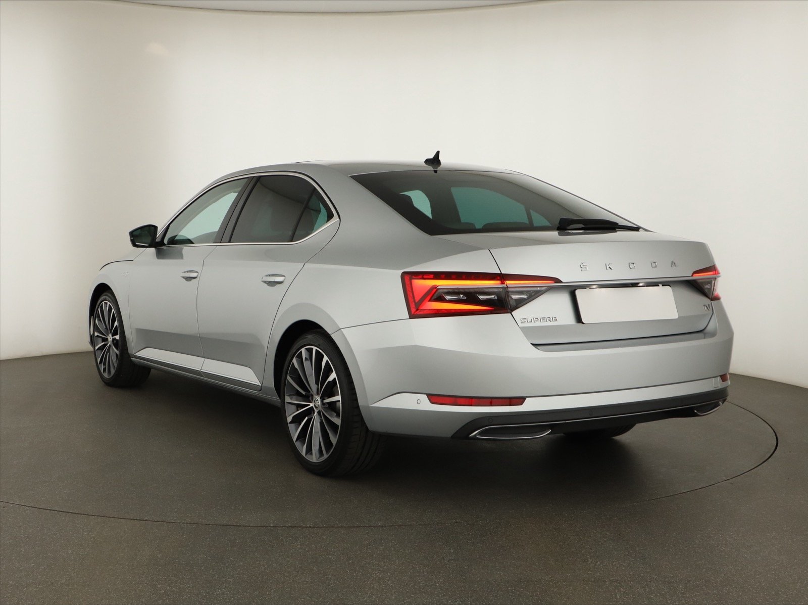 Škoda Superb - 2022