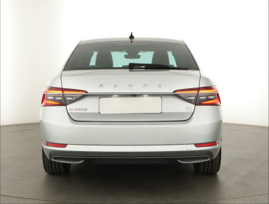 Škoda Superb - 2022